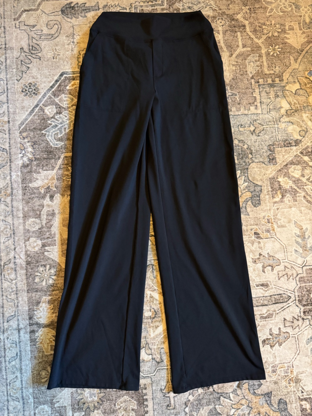 G4Free Women’s Black Stretch Pants – Size Medium – 33” Inseam